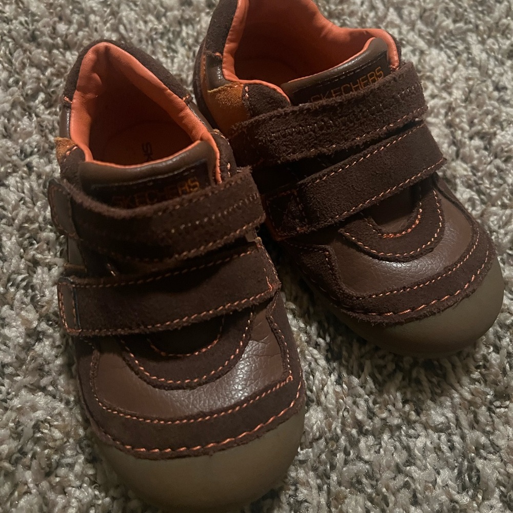 Sketchers baby shoe